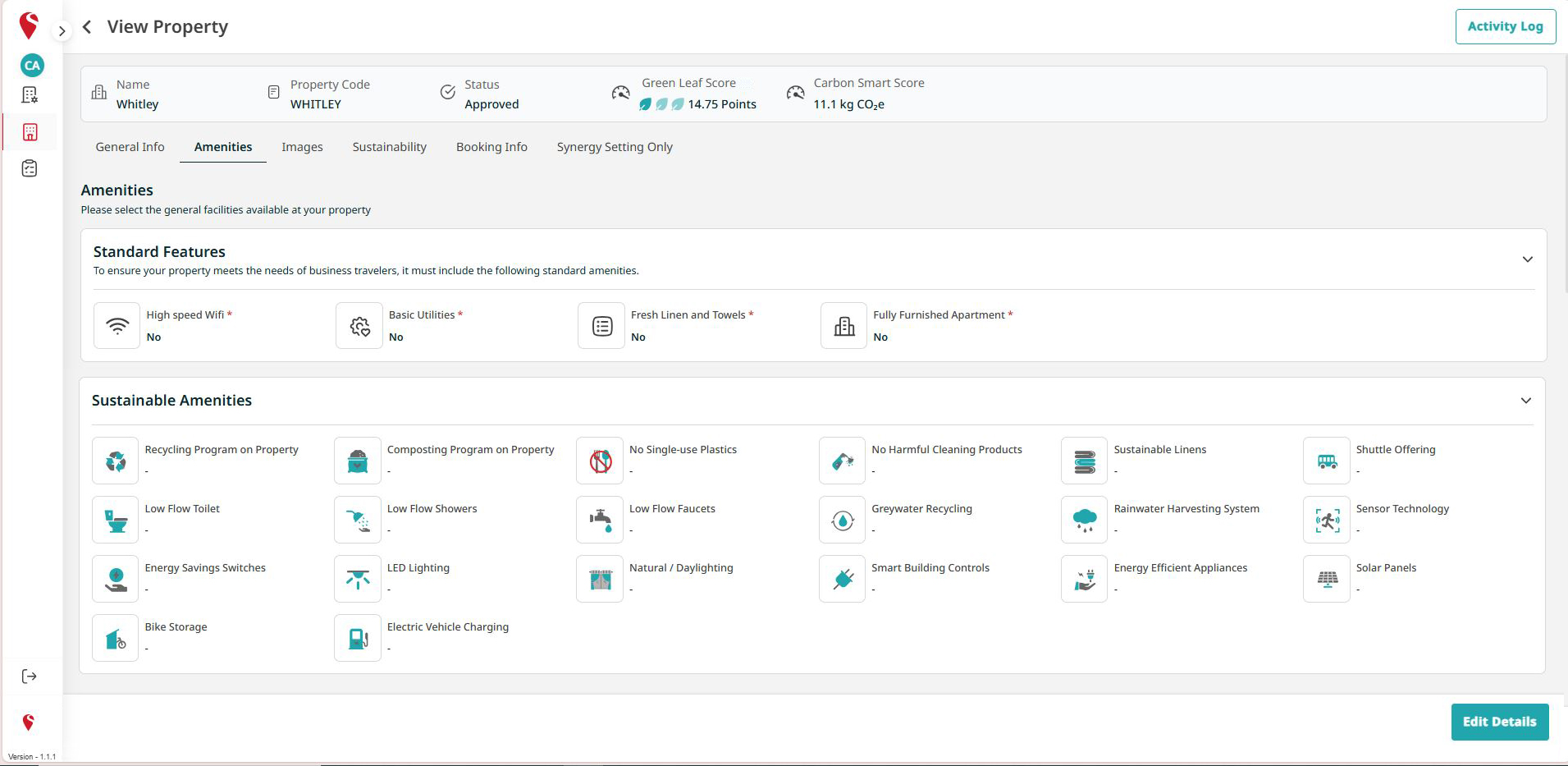 Property amenities dashboard displaying standard and sustainable features with status indicators.