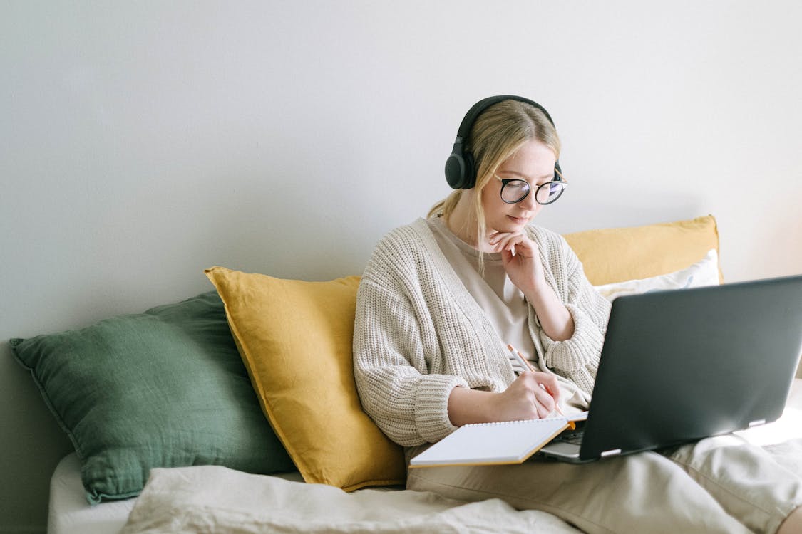 Salarié en télétravail pour la fidélisation