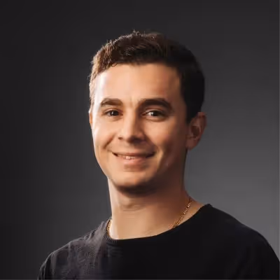 Headshot of Philip Petrakian, Member of Techincal Staff at Odyssey.