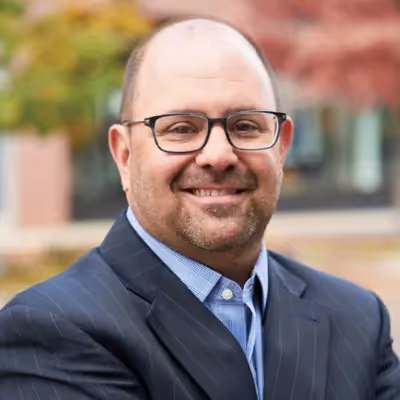 Headshot of Stephen Martin