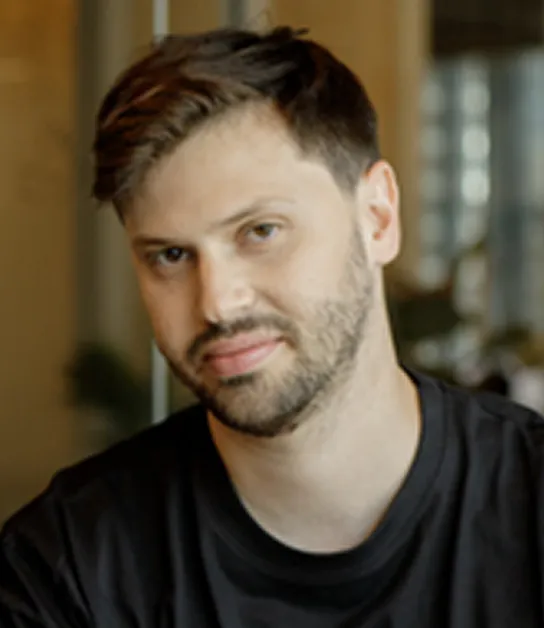 Headshot of Omer Landau