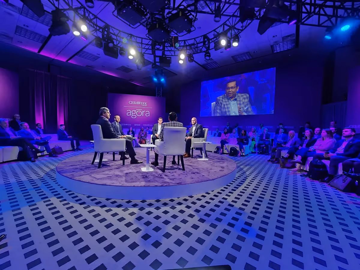Photo from the stage at CERAWeek where AES CCO Kleber Costa discussed AI's growing energy demand and the need for renewable solutions.