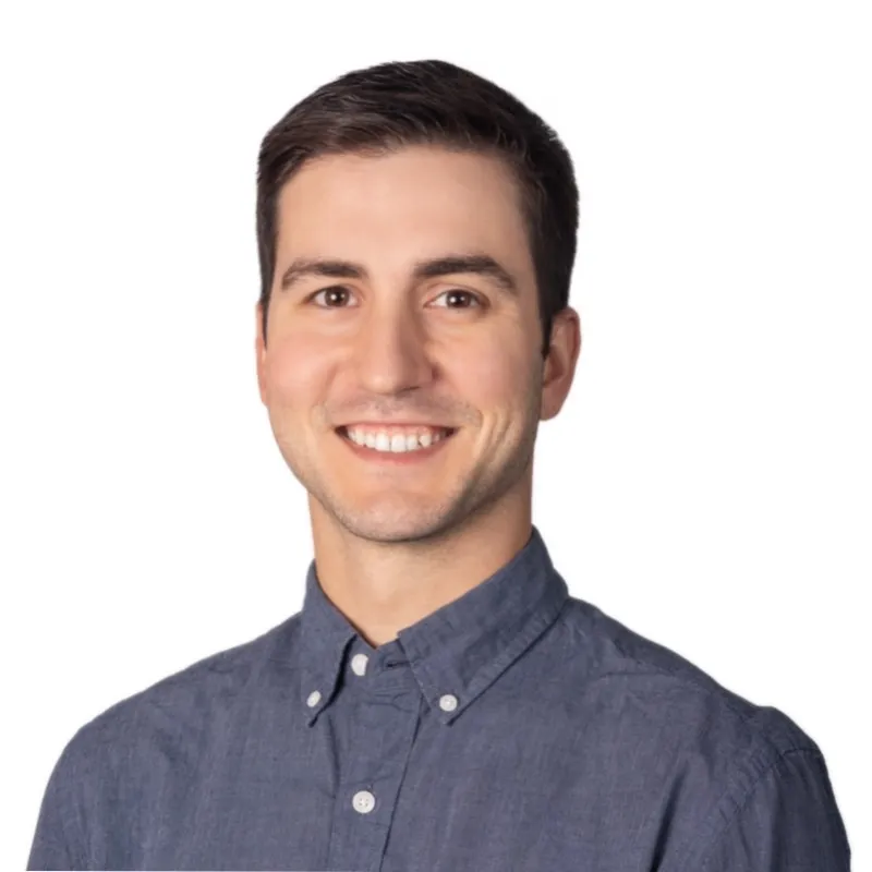 Callahan Deporte Headshot
