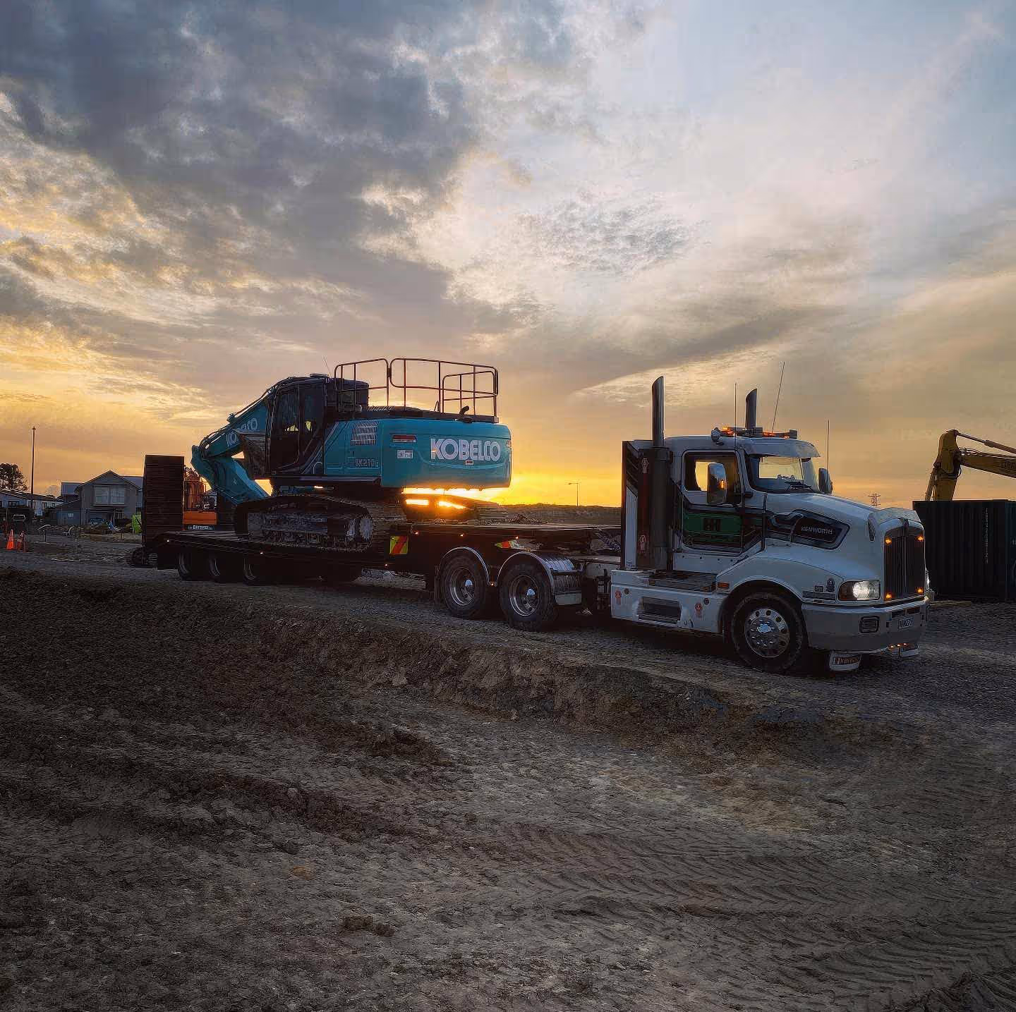 Auckland's leading excavator hire and heavy haulage services with tipper trucks and expertise. Hambly Haulage