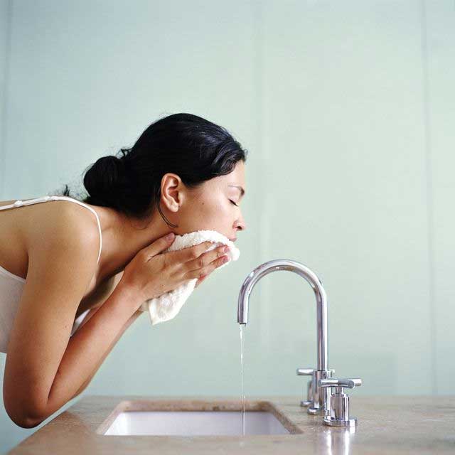 skin cleansing anti aging-process Rino
