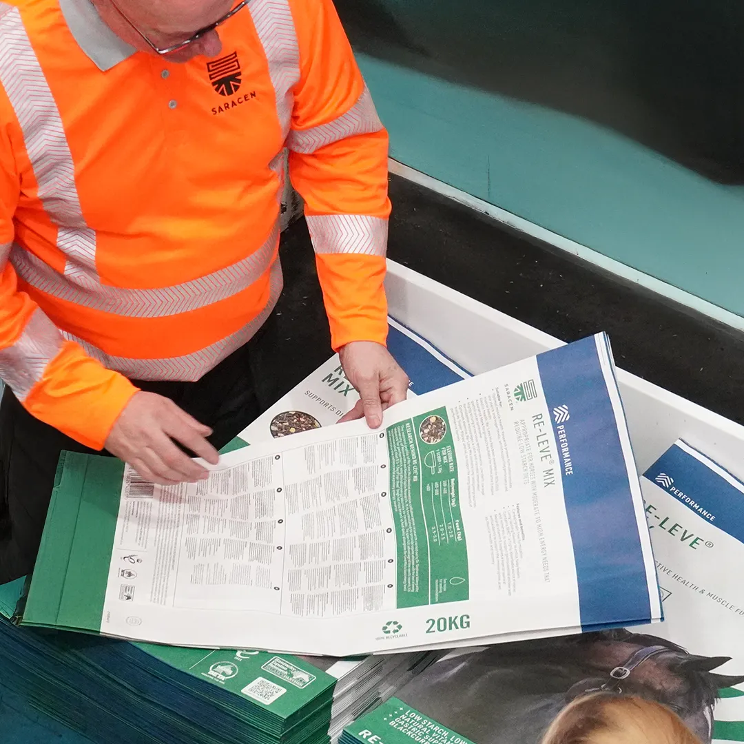 Saracen Horse Feeds – Quality Check in the Mill.