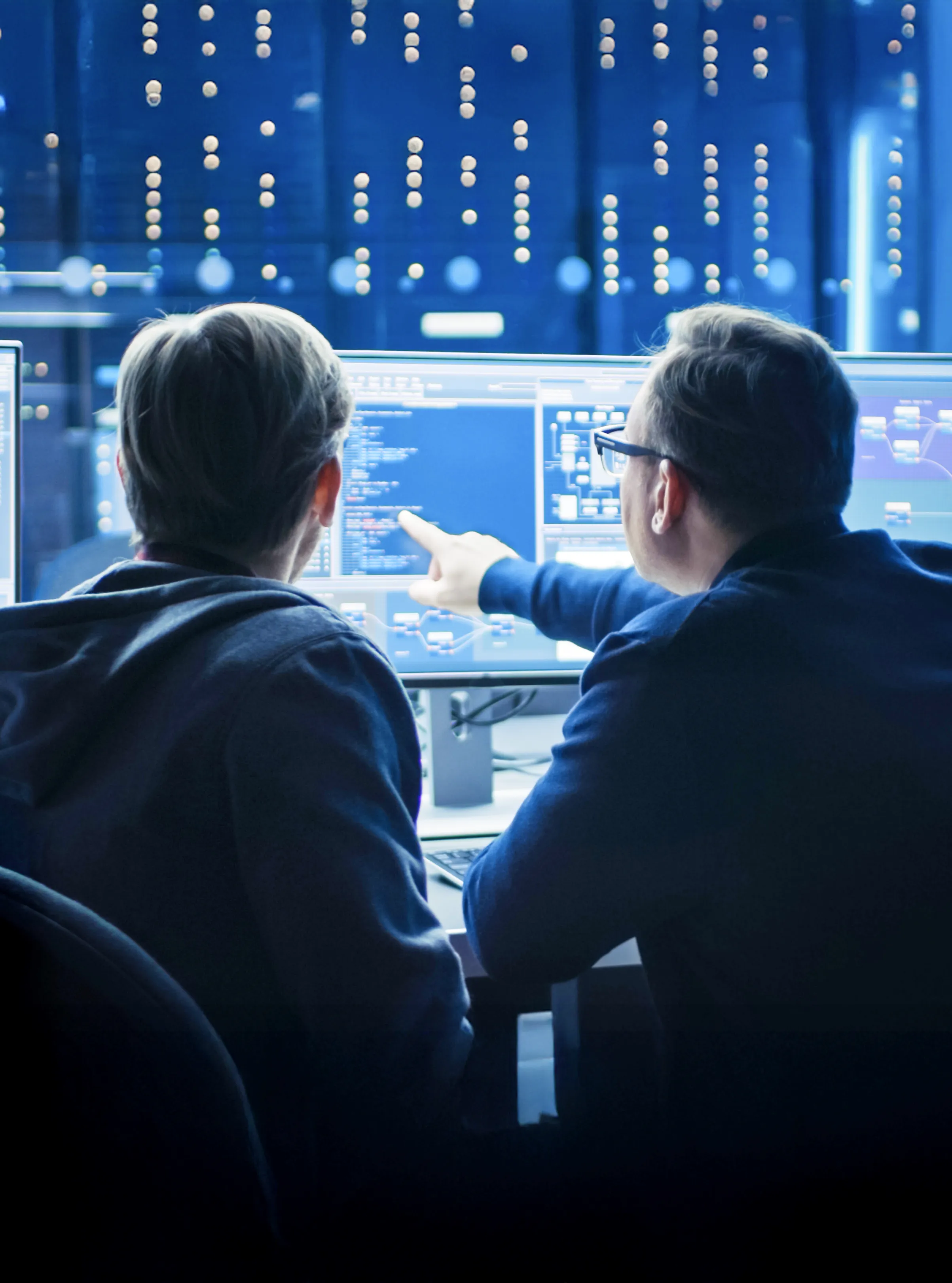 Custom MES development and Siemens Opcenter module customization
