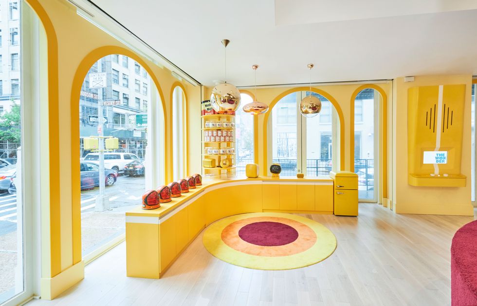 Image of custom fabrication, experiential event, retail, interior and production design project but 11th St Workshop — located in New York City and Los Angeles.