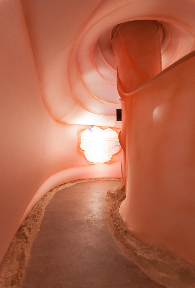 Image of custom fabrication, experiential event, retail, interior and production design project but 11th St Workshop — located in New York City and Los Angeles.