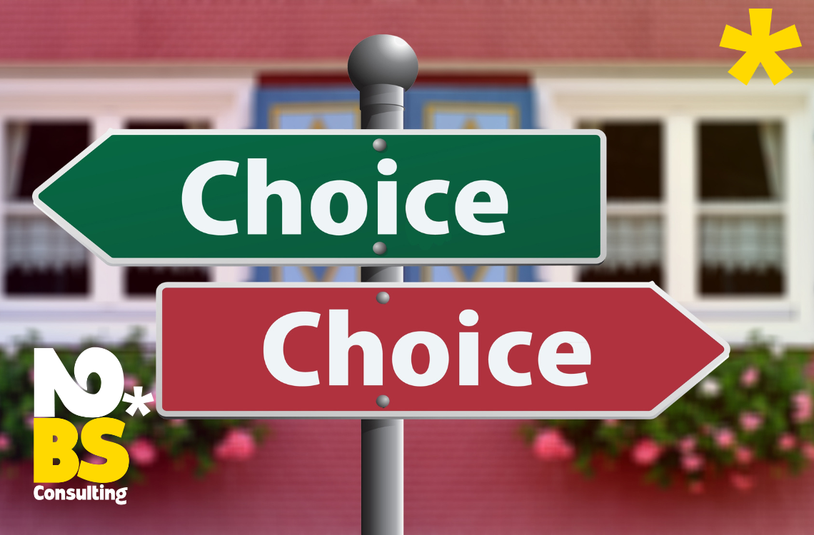 Choix entre différentes portes avec les noms de statut des entreprises engagées (SCOP, etc)