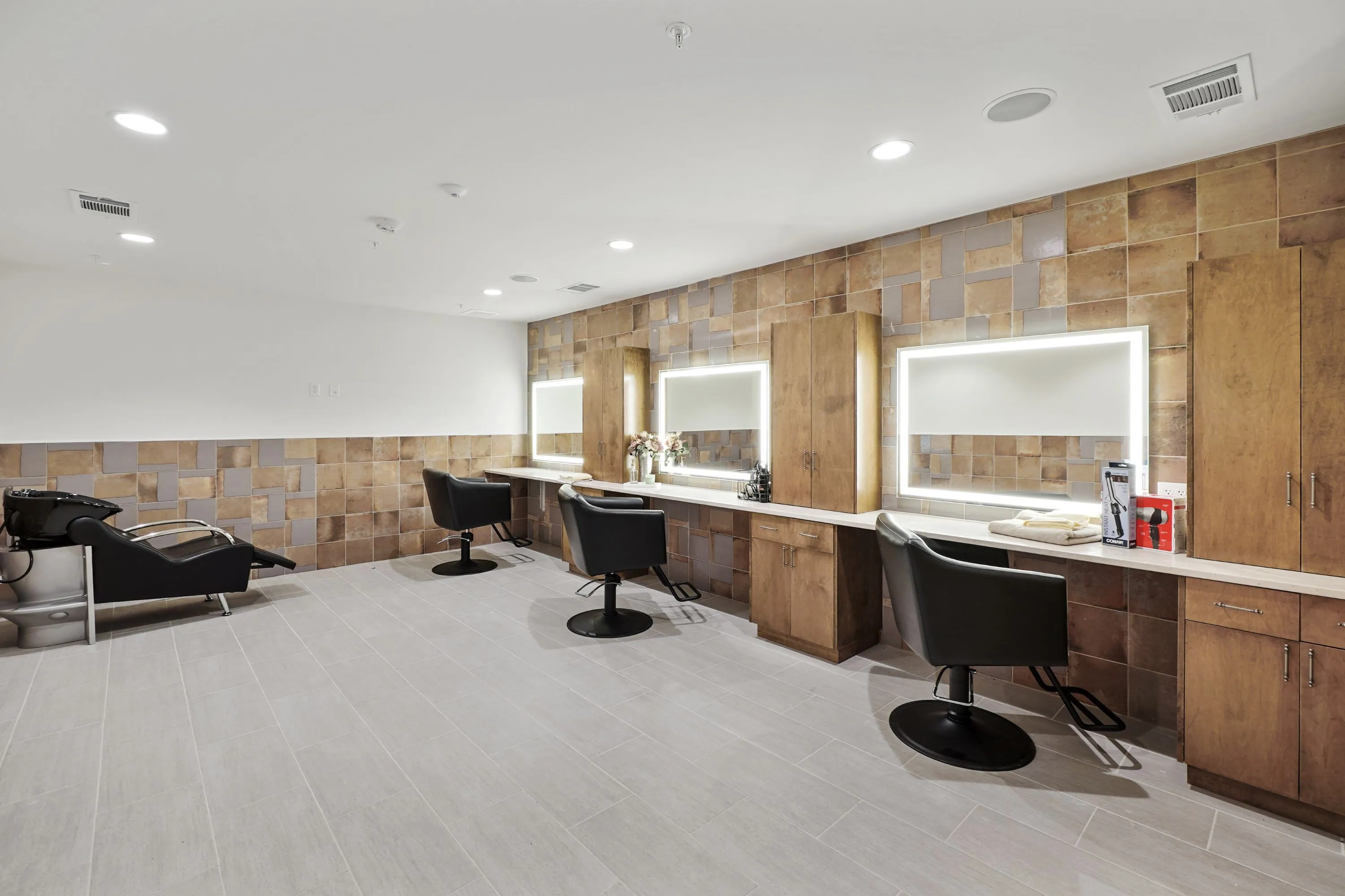 Salon
