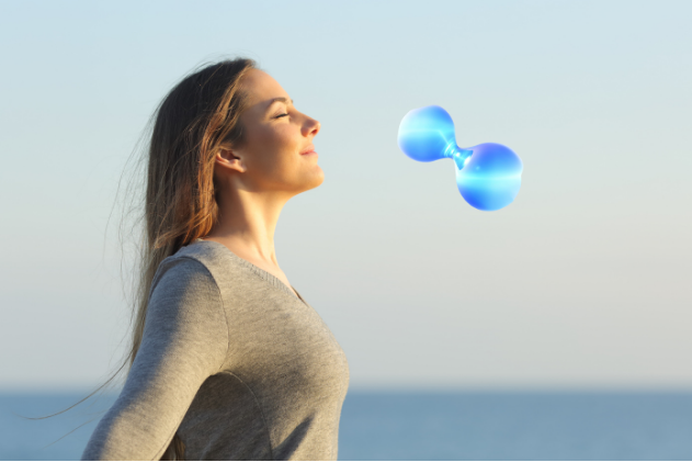 image of students using technology (for edtech)