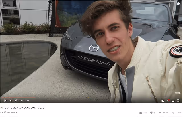 Vlogger Mazda Come Round