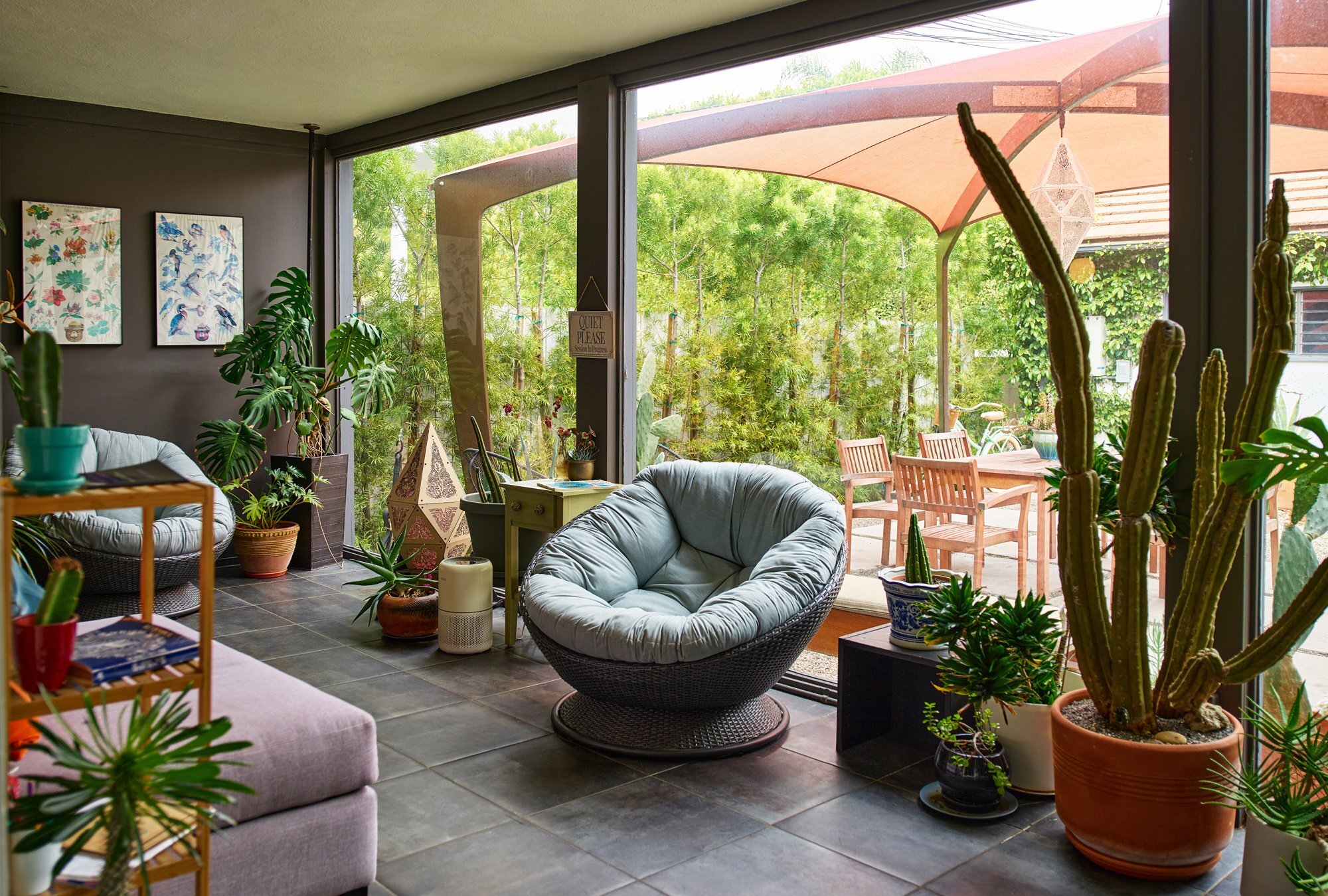 Peaceful office