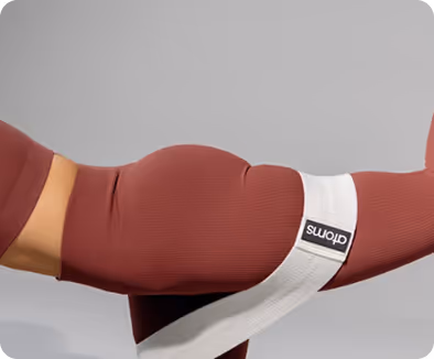 Women doing pilates sculpt