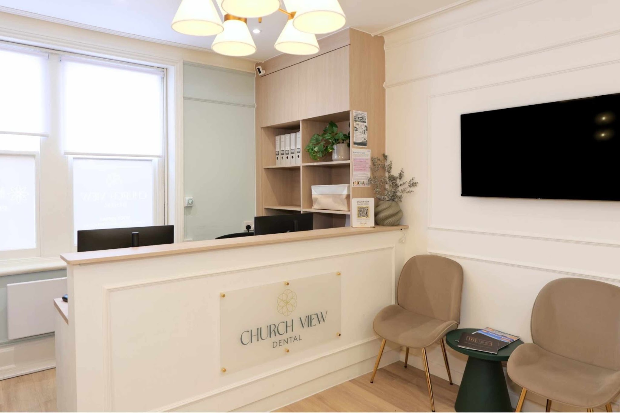 Church View Dental practice in Upminster providing gum disease treatment and periodontal care for Essex patients