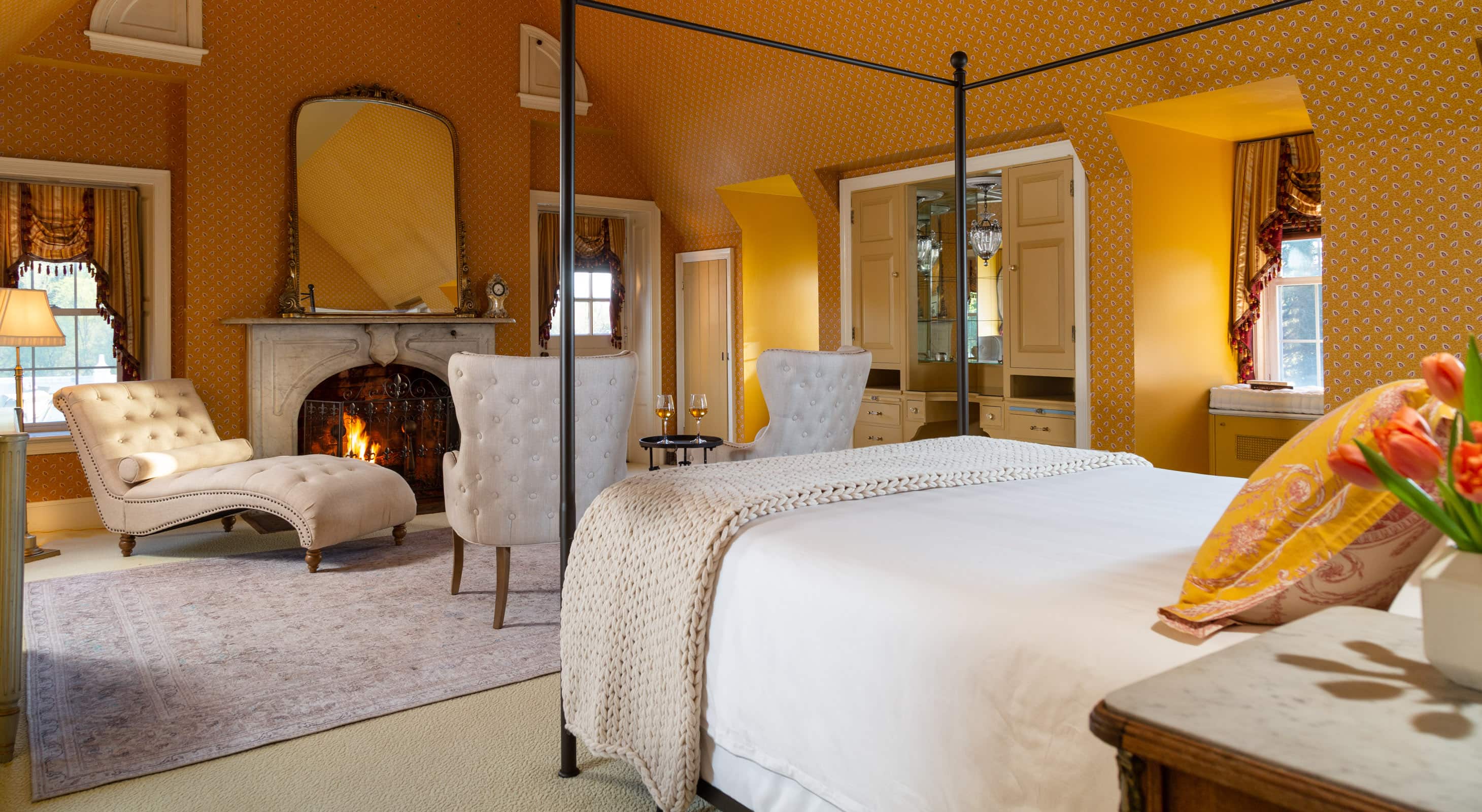 Rediscover the joys of an intimate, hosted stay