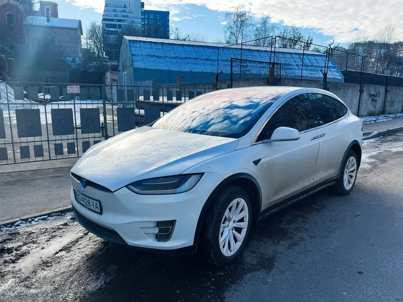quelle assurance auto pour sa tesla model S ?