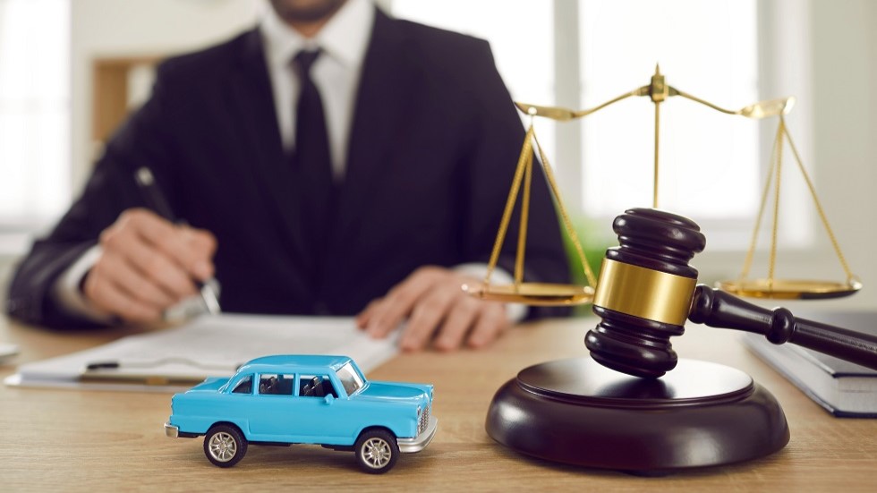 Action en justice contre assureur auto
