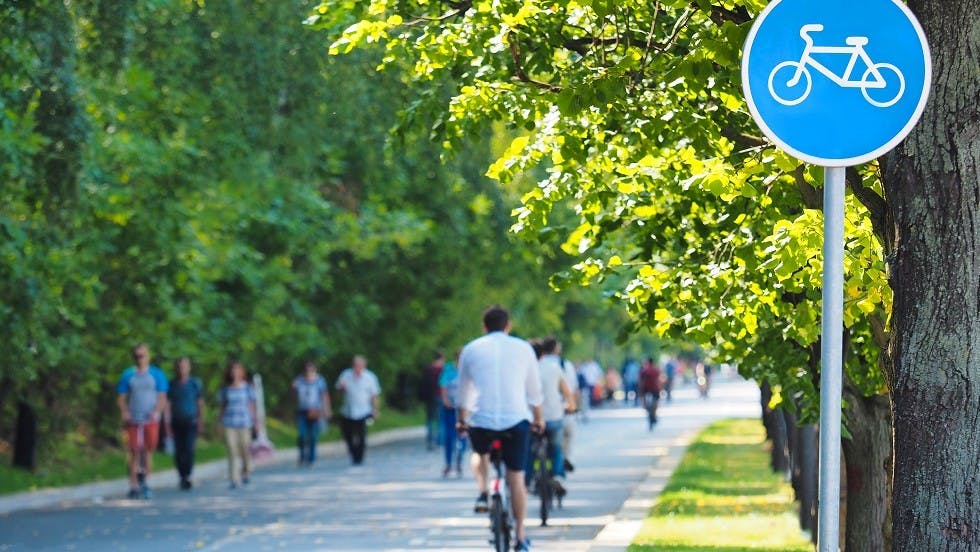 Voie partagee velos pietons