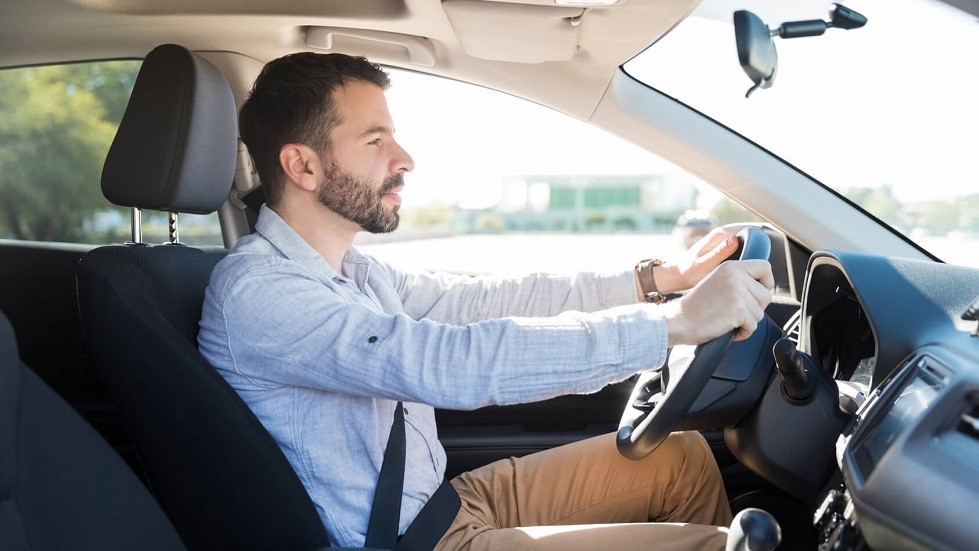 Conducteur systeme direction