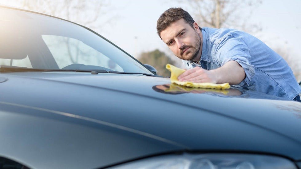 Conducteur entretien voiture