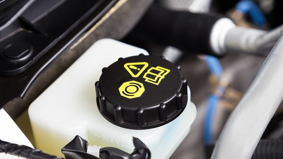 Bouchon de reservoir de liquide de frein