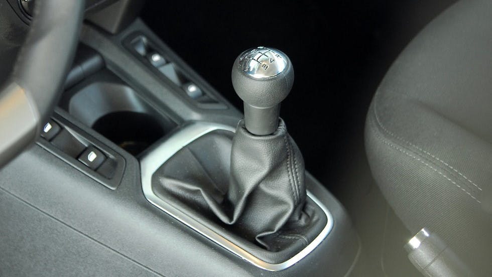 Levier vitesse point mort