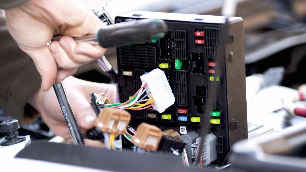 Garagiste boitier servitude intelligent