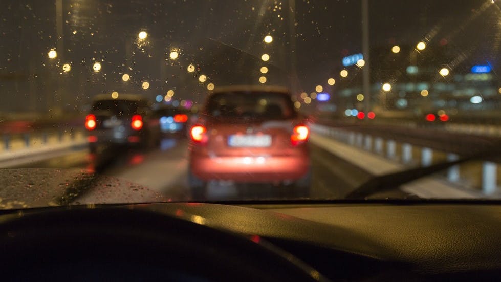 Vehicule conduite de nuit