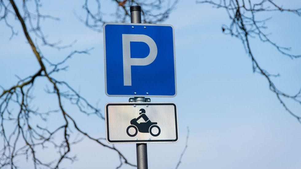 Panonceau parking moto