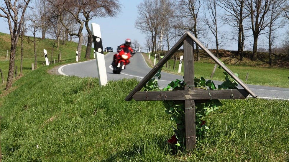 memorial victime bord de route
