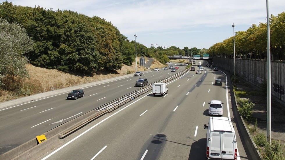 Autoroute chaussee separee