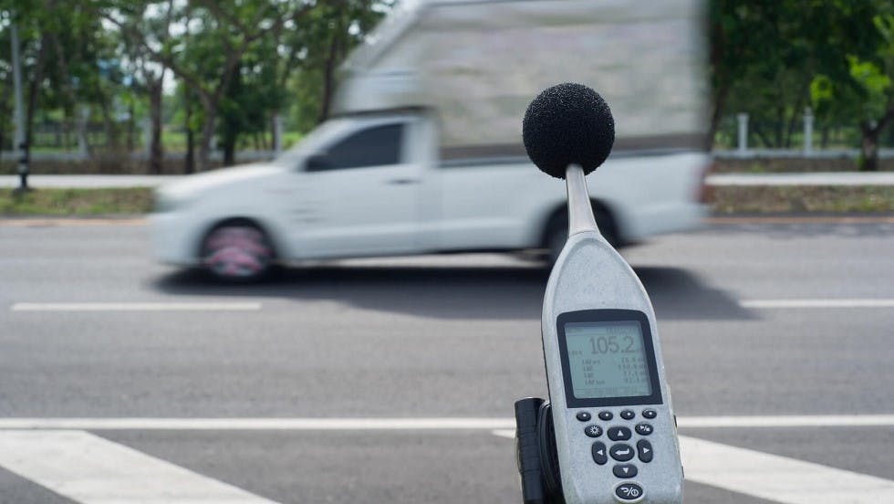 Audiometre verification nuisances sonores d un camion