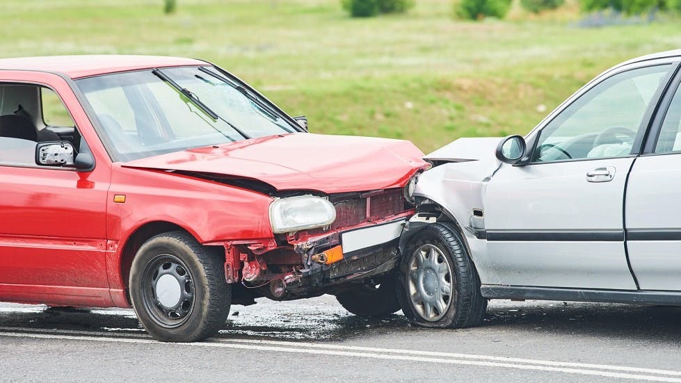 Collision frontale voitures