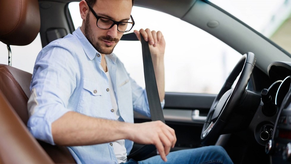 Conducteur ceinture sécurité