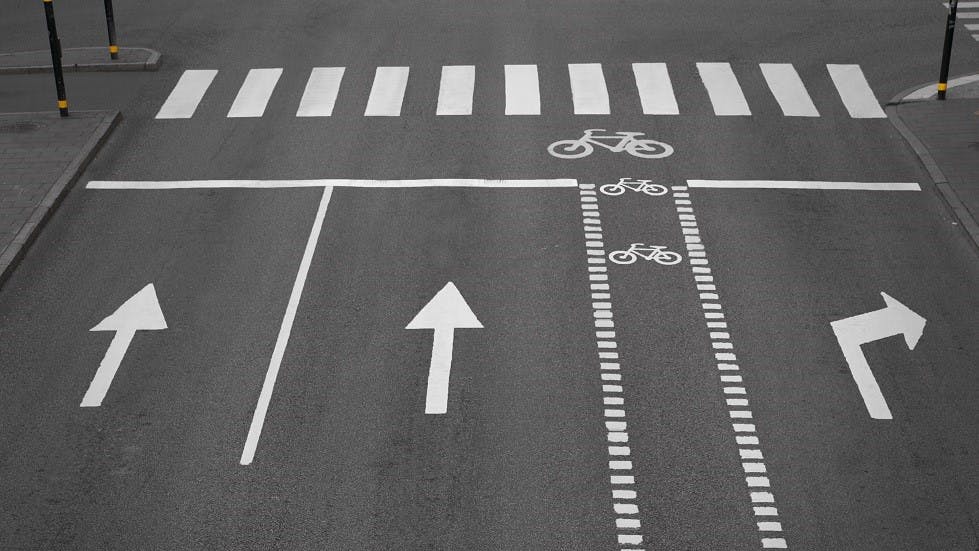 Zone tampon comportant un passage pieton