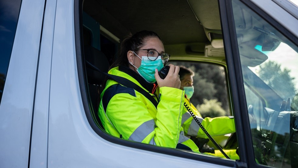 Ambulanciers en intervention