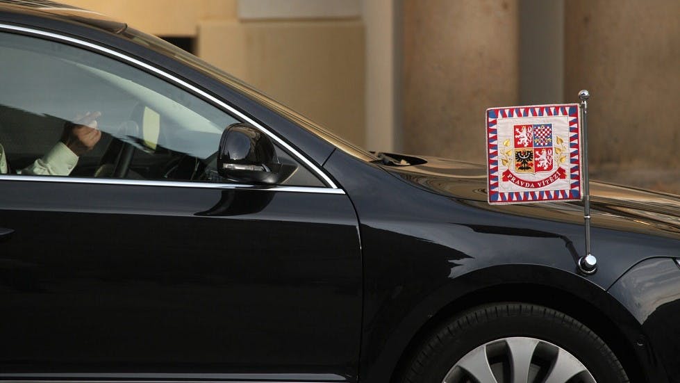 Drapeau voiture diplomatique