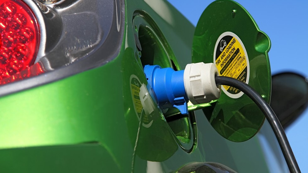Prise recharge voiture electrique verte