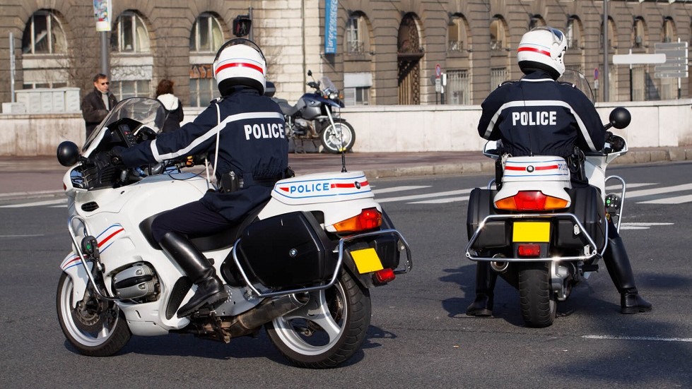 Motards forces de la police