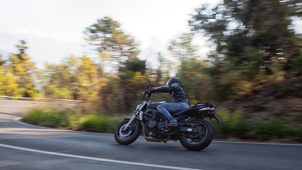 Conduite moto hors agglomeration