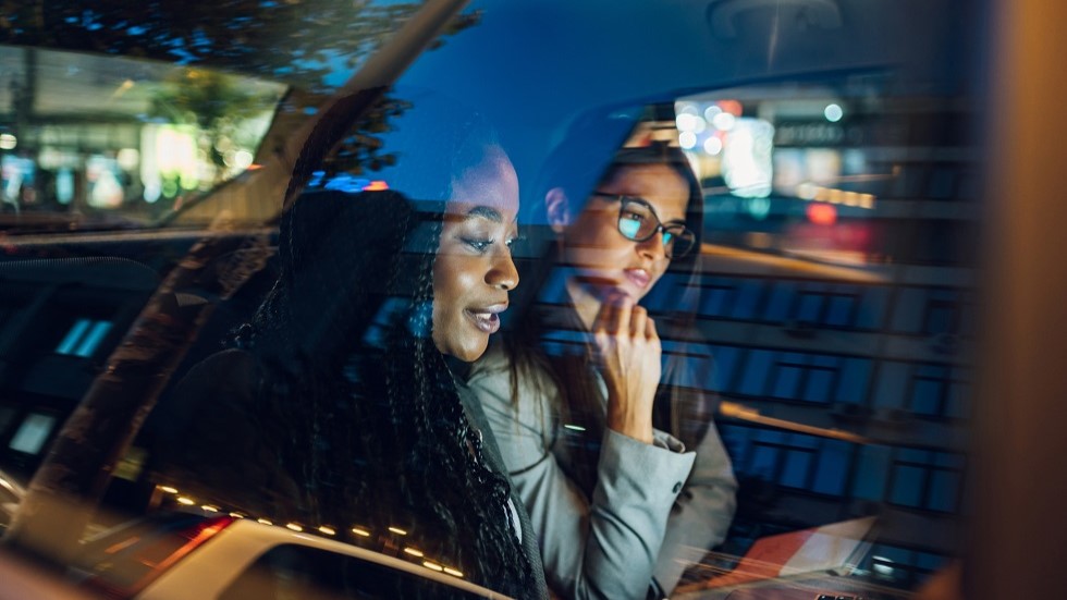 Deux passageres pour covoiturage de nuit