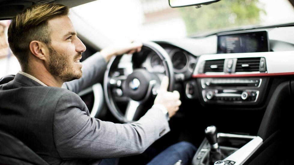 Conducteur seul voiture