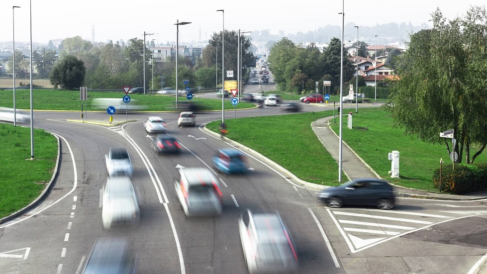 Incertitudes approche sens giratoire