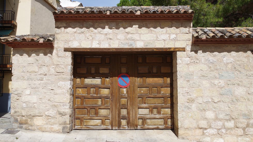 Garage stationnement interdit panneau