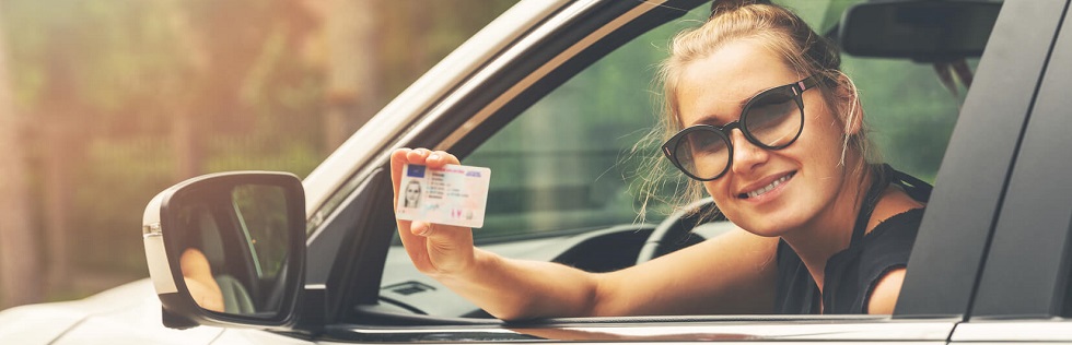 Conductrice permis securise