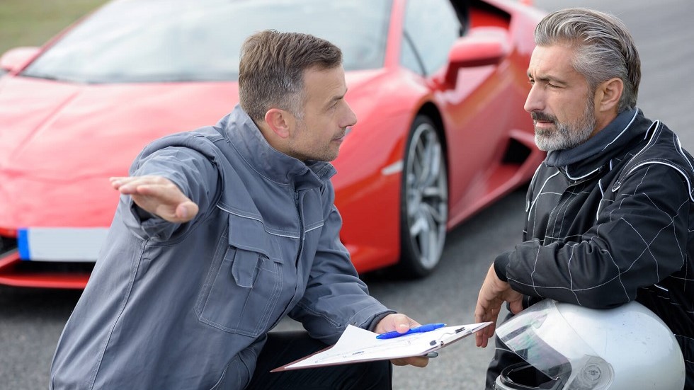 Formateur stage voiture sport