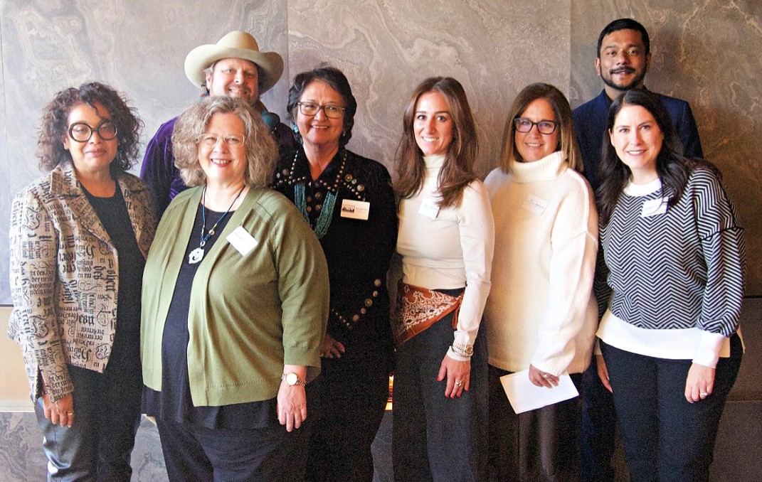 Arizona ramps up outreach to Canadian travelers 