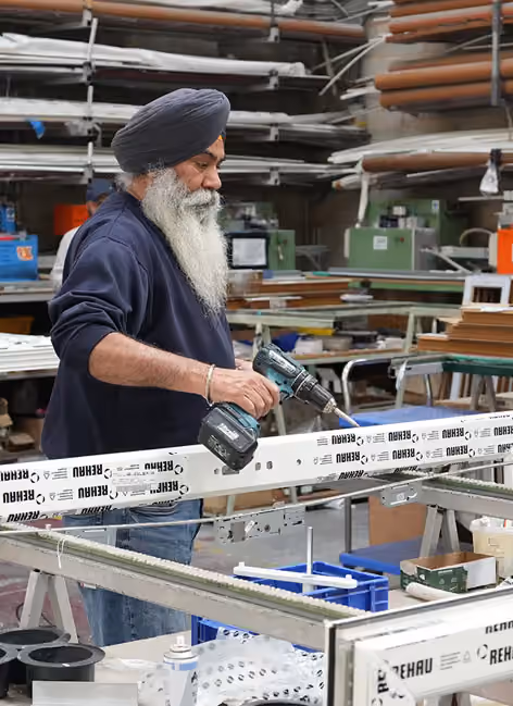 manufacturing team